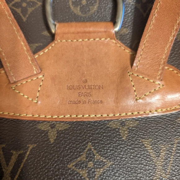 LV Monogram backpack - SP0012 - Has Alot Of Life Left!! - Picture 14 of 16